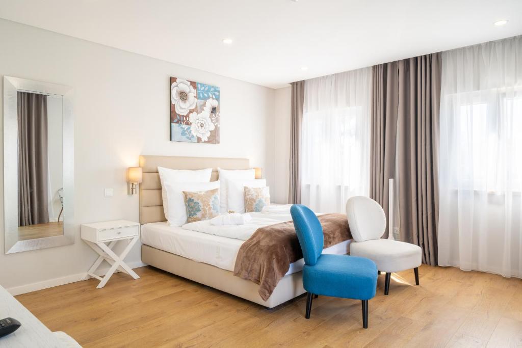 Guest room at Silver Seahorse Garden Retreat