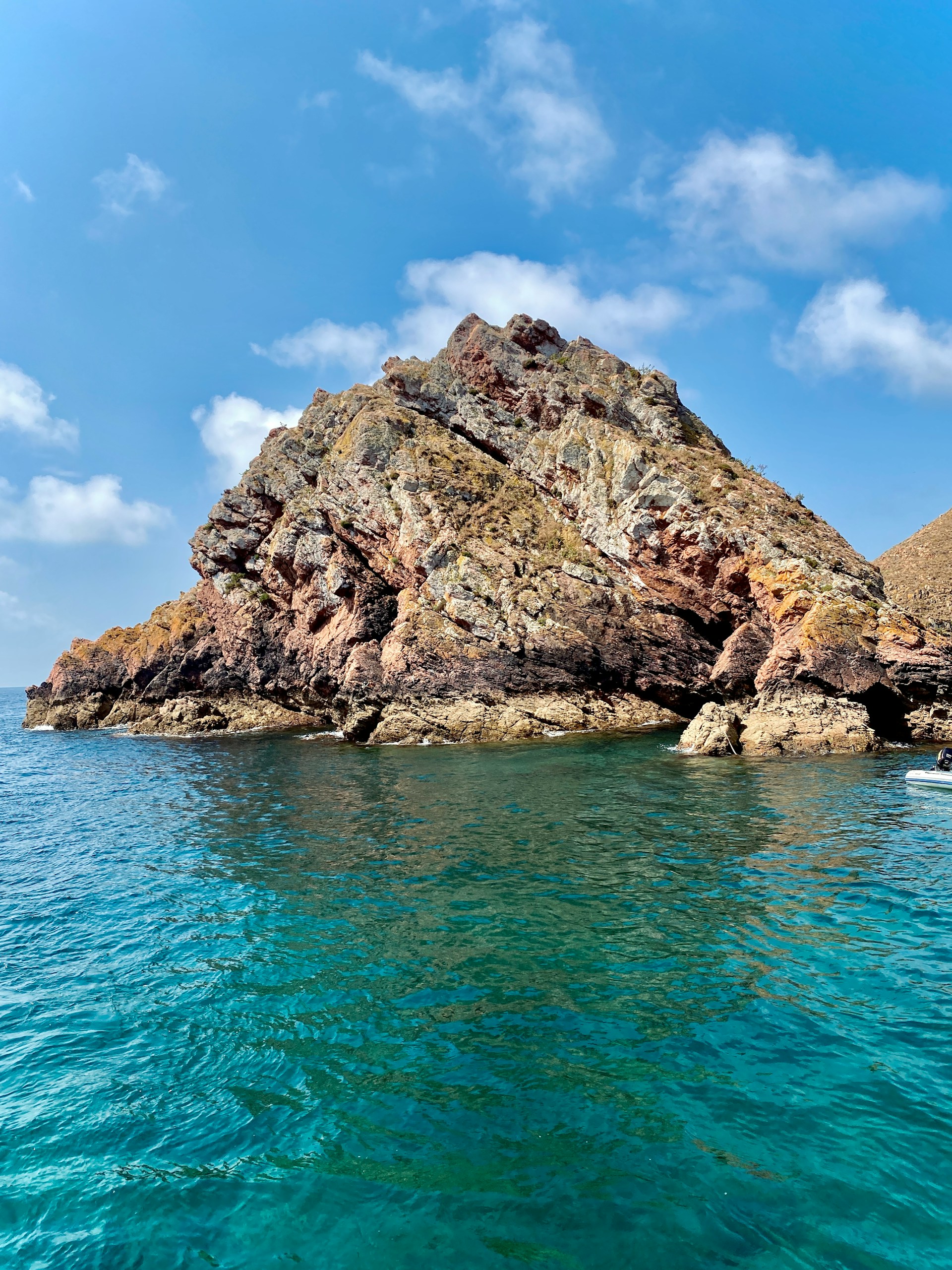 Granite cliffs and turquoise water in the Berlengas Nature Reserve