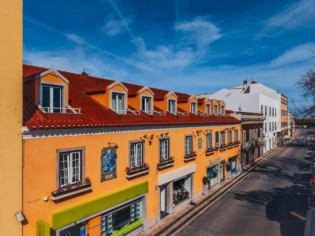 Sea Garden guesthouse in central Peniche